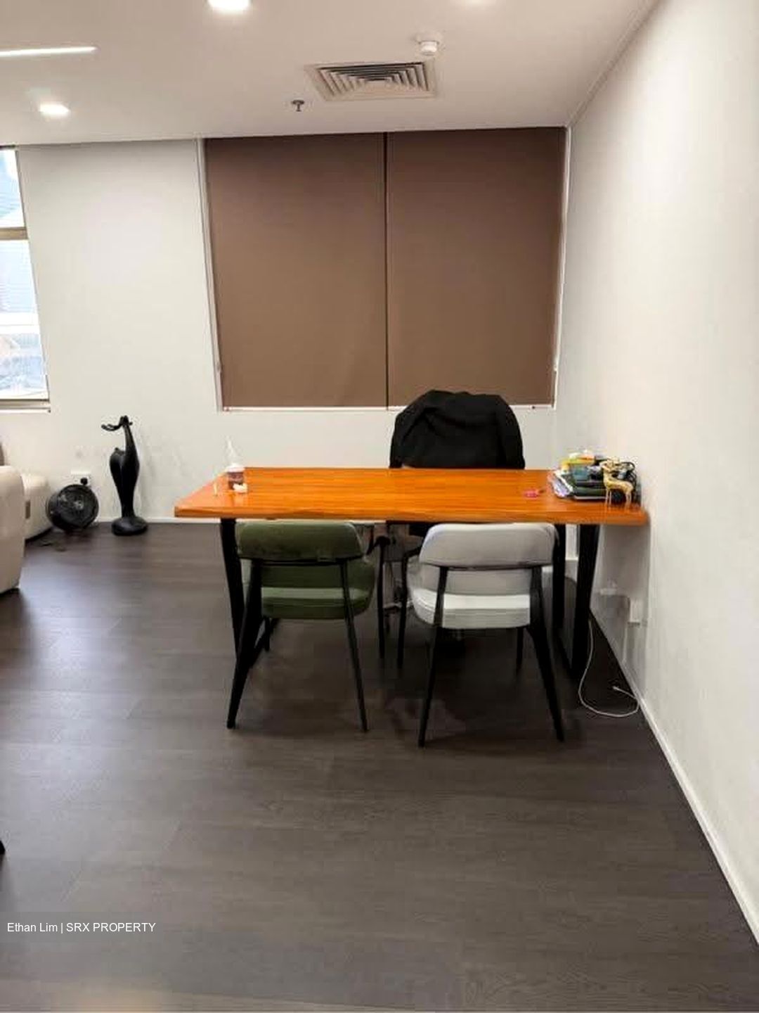 Peninsula Plaza (D6), Office #617491211